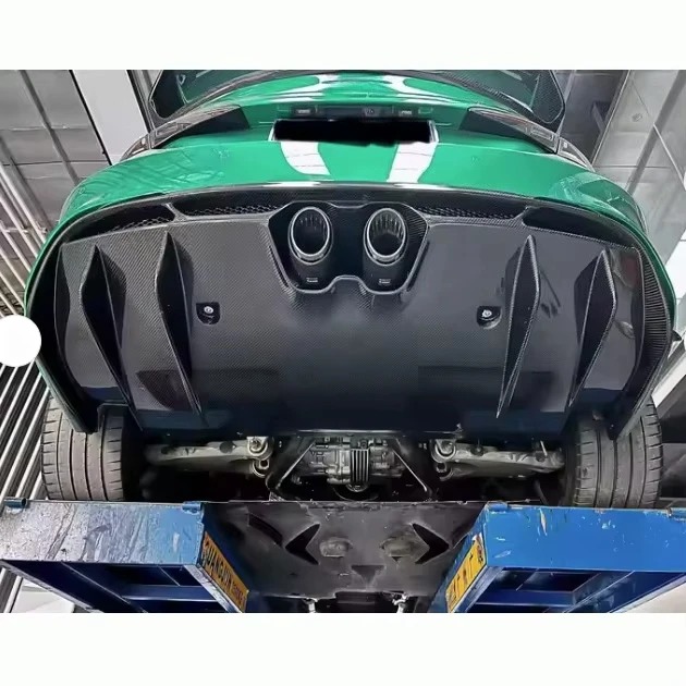 Manufacturer Modification for  Giulia Quadrifoglio Upgrade GTA  Dry Carbon Fiber Body Kit Rear Lip Bumper Diffuser